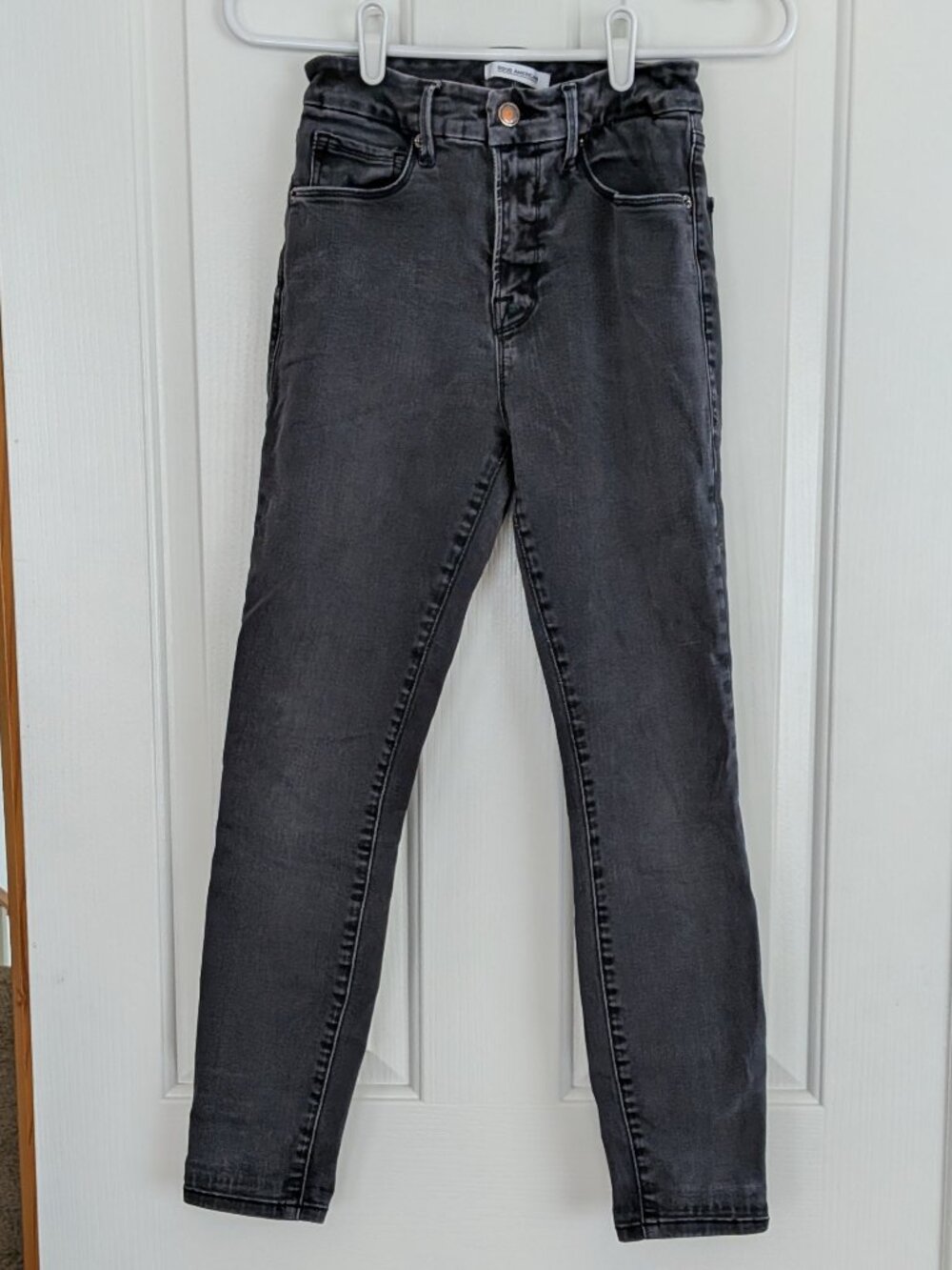 Good American Good Legs Crop Black Skinny Jeans - Size 2 / 26